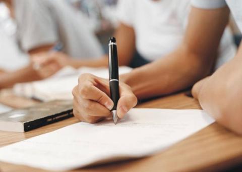 Comissão do TJAM responde questionamentos de representação