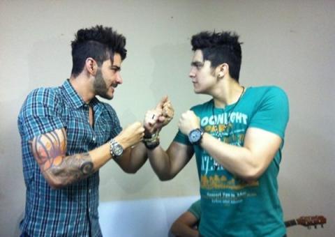 Após polêmica, Luan Santana e Gusttavo Lima negam fraude para bombar acessos no youtube