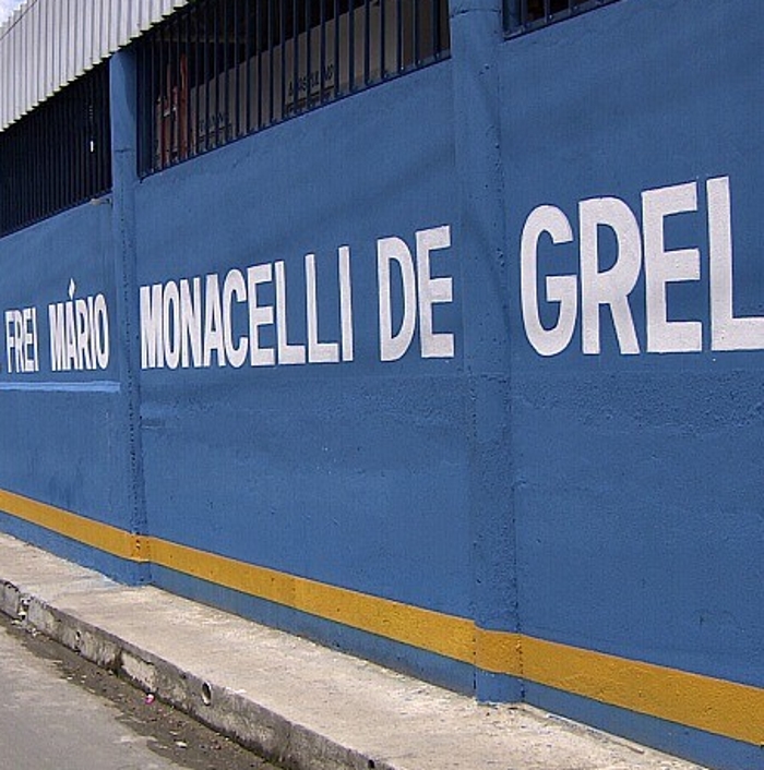 Escola é assaltada por dois homens armados no Jorge Teixeira