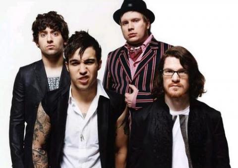 Ouça a inédita "Young Volcanoes", do Fall Out Boy