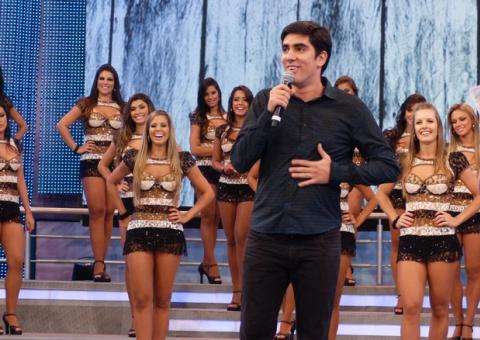 Para recuperar audiência, "Domingão do Faustão" aposta em Marcelo Adnet 