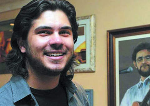 Filho de Renato Russo livro com trecho do diário do artista