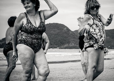 Fotógrafa do FCLA recebe menção honrosa em bienal da fotografia P&B