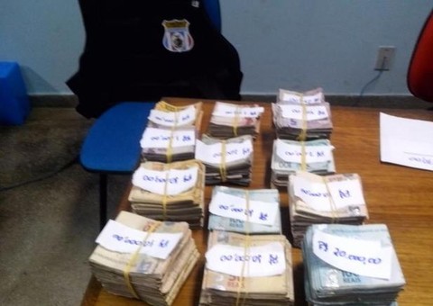 Gerente se arrepende e devolve grana da cachaçaria