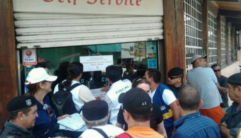  Prefeitura interdita restaurantes que vendiam alimentos contaminados por ratos e fezes no centro de Manaus