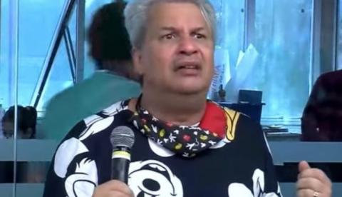 Sikêra Jr pede socorro durante sexo por conta de sequelas da Covid-19