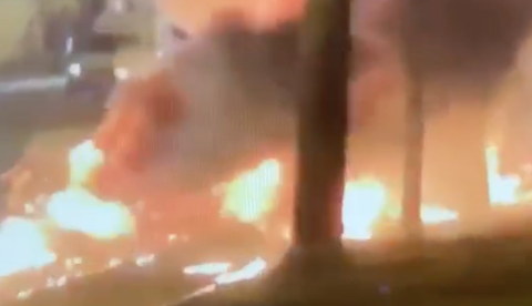 Vídeo: Avião cai e pega fogo São Paulo; piloto morreu