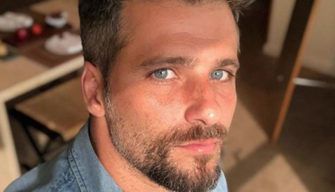Seguidora critica Bruno Gagliasso por não ter filho biológico e ator responde 