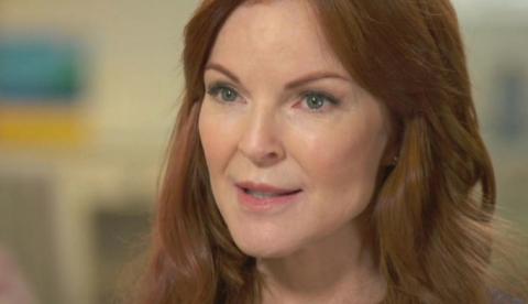 Atriz de ‘Desperate Housewires’ revela causa de câncer anal 