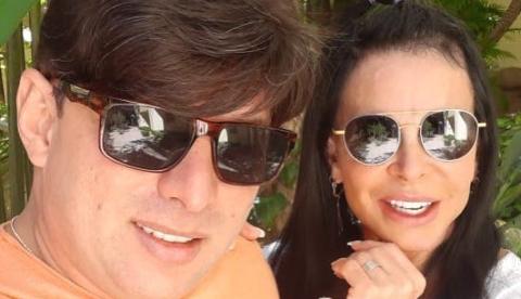 Gretchen defende novo visual do namorado após piadas: ‘puro preconceito’ 