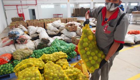 Distribuição de 51 toneladas de produtos regionais beneficia agricultores