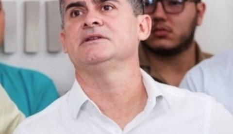 David Almeida anuncia afastamento temporário da Prefeitura de Manaus