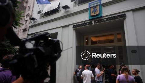 Associação do Futebol Argentino pede suspensão dos jogos em repúdio à denúncia de evasão fiscal