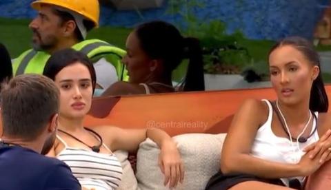 Maxiane chama Jonas de ‘egoísta’ e ‘frio’ e causa climão com affair