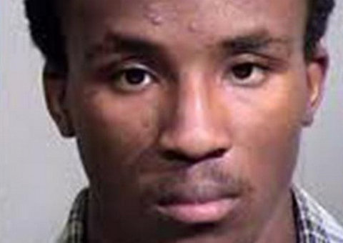 Homem troca diamante por maconha 