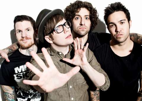 Fall Out Boy  vai lançar um aplicativo inspirado no "Flappy Bird"