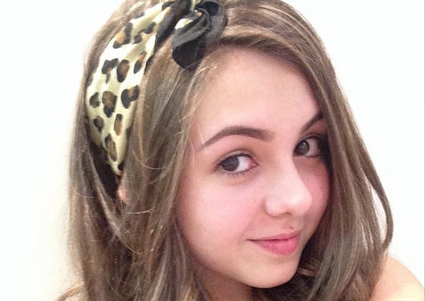 Veja looks! Klara Castanho vira nova “It-Girl” adolescente 