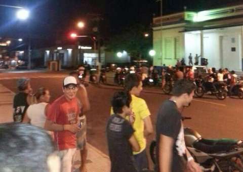 Sequestradores fazem gerente de banco limpar caixas para pagar resgate