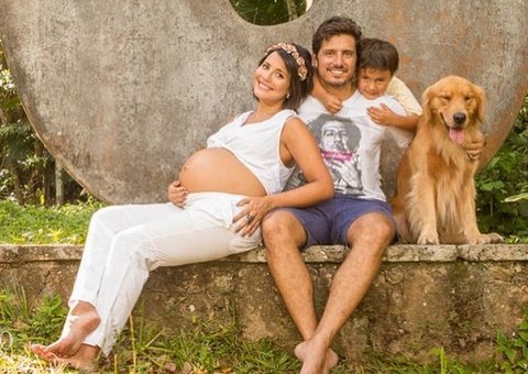 Juliana Knust dá à luz ao segundo filho, Arthur