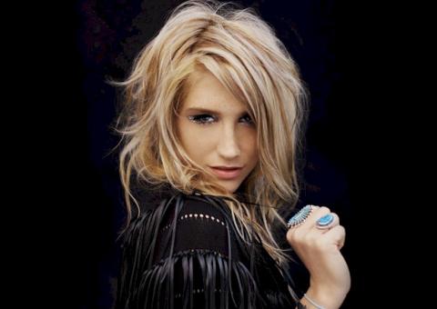 Confira a inédita "What The Hell" de Kesha