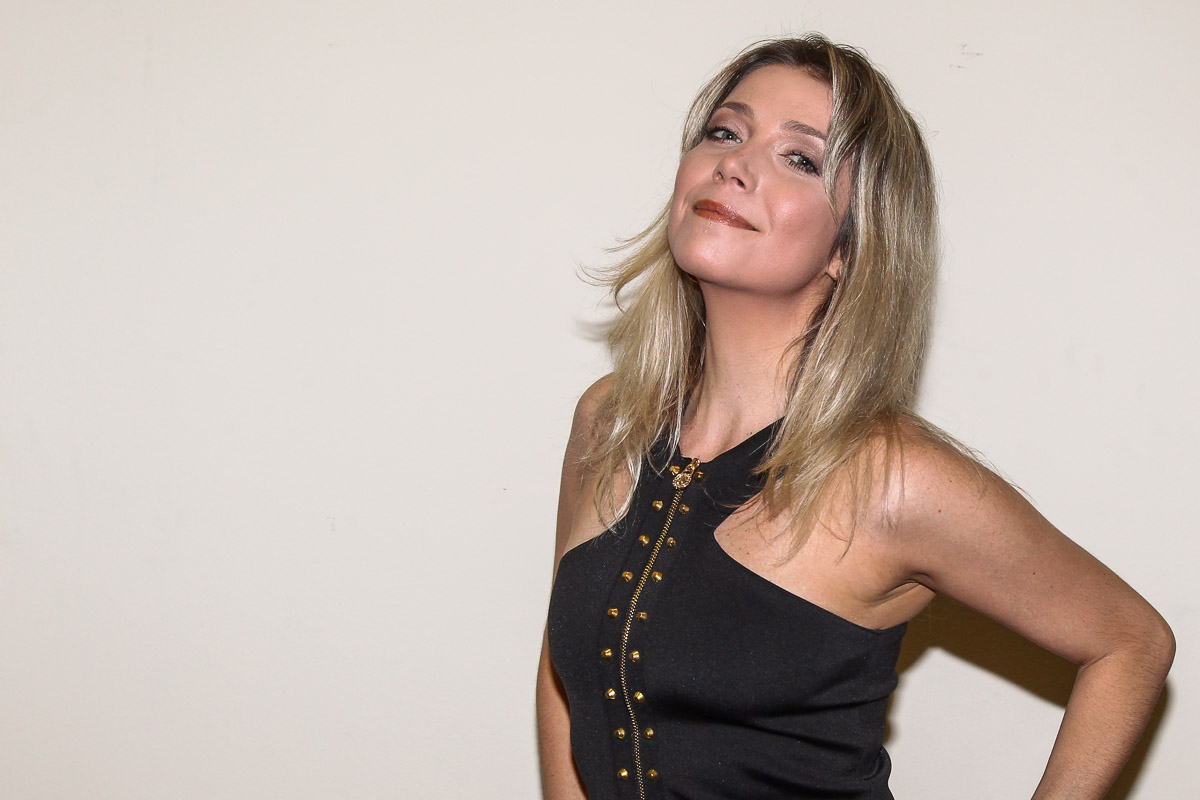 Luiza Possi abre turnê de novo álbum 'Sobre o Amor e o Tempo'