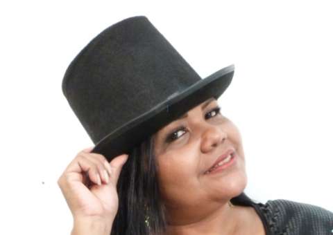 Márcia Siqueira faz “Sexta Total” no Botequim