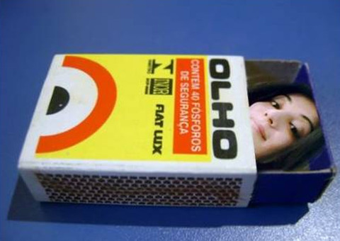 Jovem vira piada após incendiar cobertura do ex-namorado