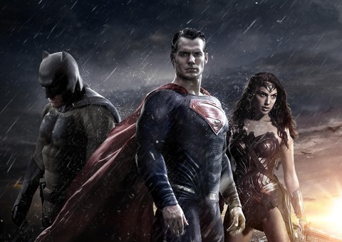  Vaza na web primeiro teaser de "Batman V Superman" + foto da Mulher Maravilha