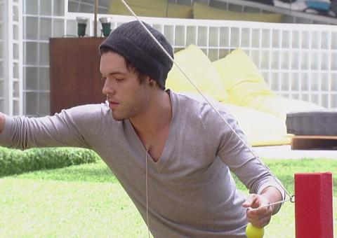 Nasser é o anjo da semana