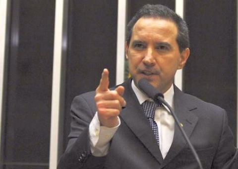 Conselho de Ética aprova cassação do deputado Natan Donadon