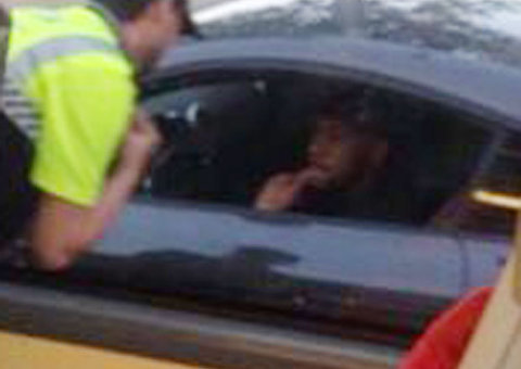 Neymar é multado na Espanha por dirigir em alta velocidade