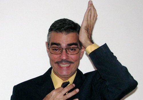 Filho de Chico Anysio tira sarro de Zorra Total, onde trabalha