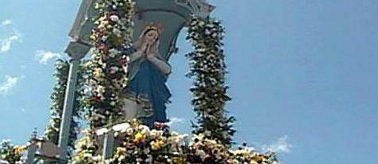  Procissão em homenagem a NS da Conceição reúne 80 mil fiés