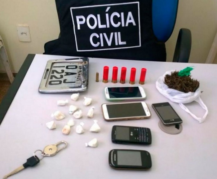 Em Nova Olinda, polícia prende família envolvida com o tráfico