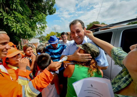 Omar encontra Dilma para discutir escassez de médicos e situação carcerária