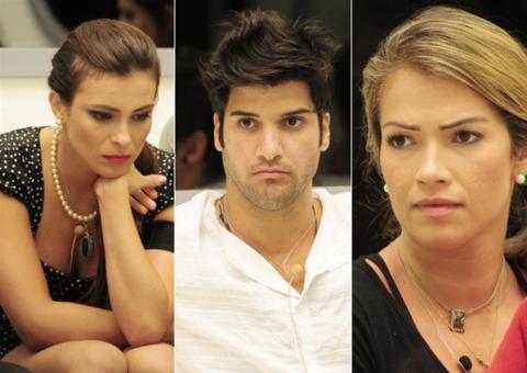 Kamilla enfrenta Marcello e Fani no paredão