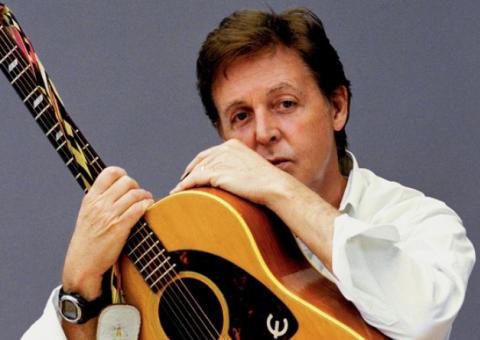 Paul McCartney lança música eletrônica. Ouça
