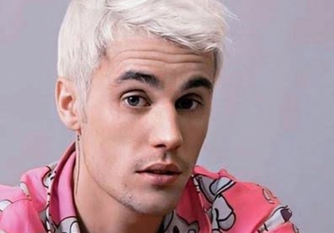 Justin Bieber pede R$ 109 milhões de indenização após internautas o acusarem de estupro 