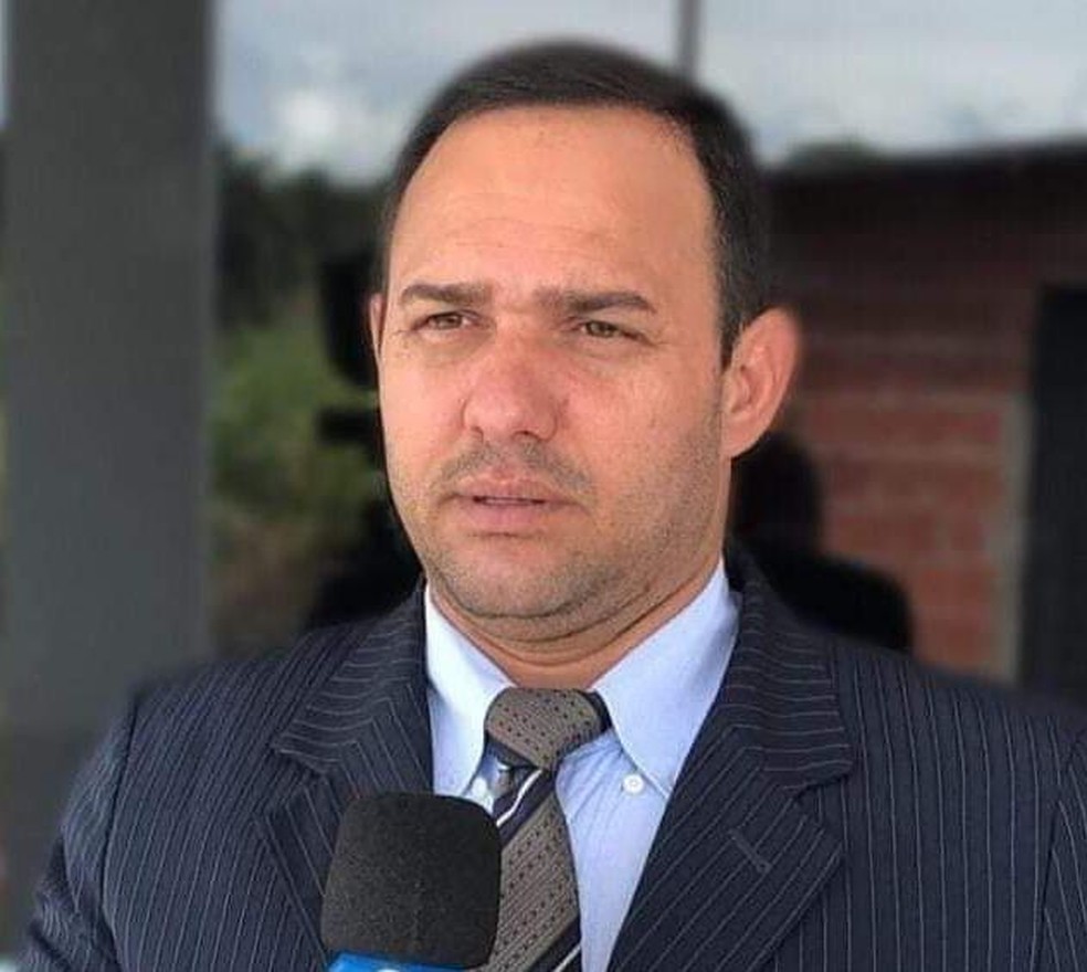 Secretário é exonerado do cargo após ser acusado de agredir amante