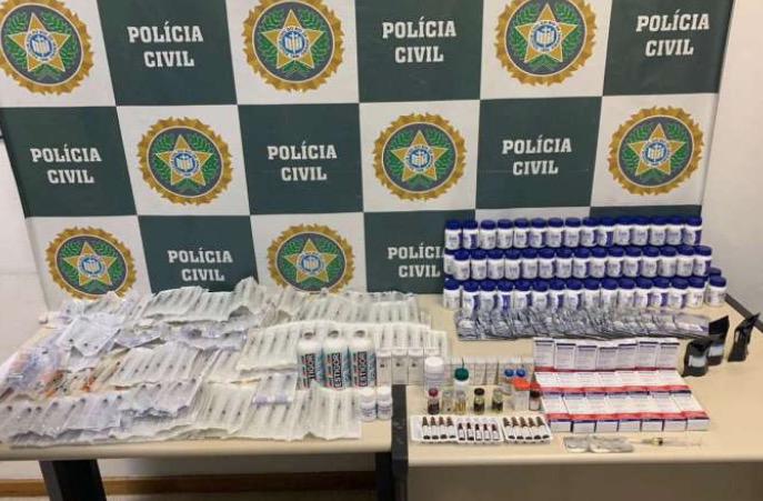 Proprietário é preso por vender remédio para aborto dentro de academia