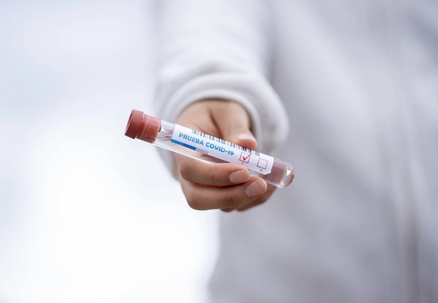 Covid-19: Senado aprova indenização a profissional afetado pela doença