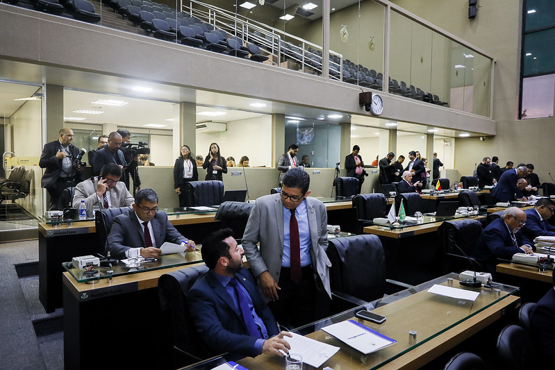 Saiba quem é a favor e contra o governo na comissão de impeachment de Wilson Lima