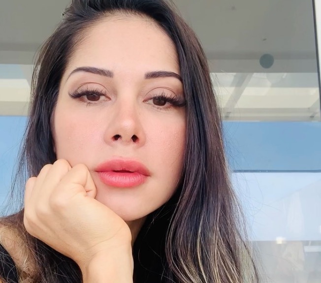 Sofrendo, Mayra Cardi desabafa: ’não tenho coração, tenho um buraco negro’