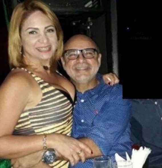 Queiroz e esposa que ainda está foragida vão para prisão domiciliar