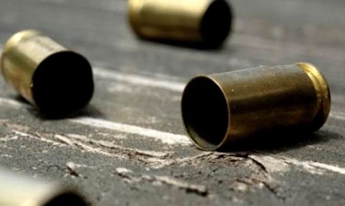 Vítima reage a tentativa de assalto e mata suspeito a tiros