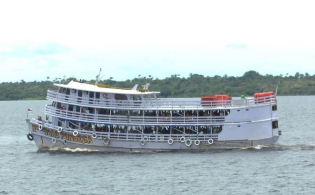Embarcações de transporte de passageiros voltam a funcionar nesta quinta no Amazonas