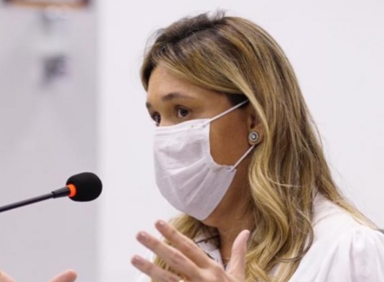 CPI reforça participação de Carla Pollake junto à saúde do Amazonas