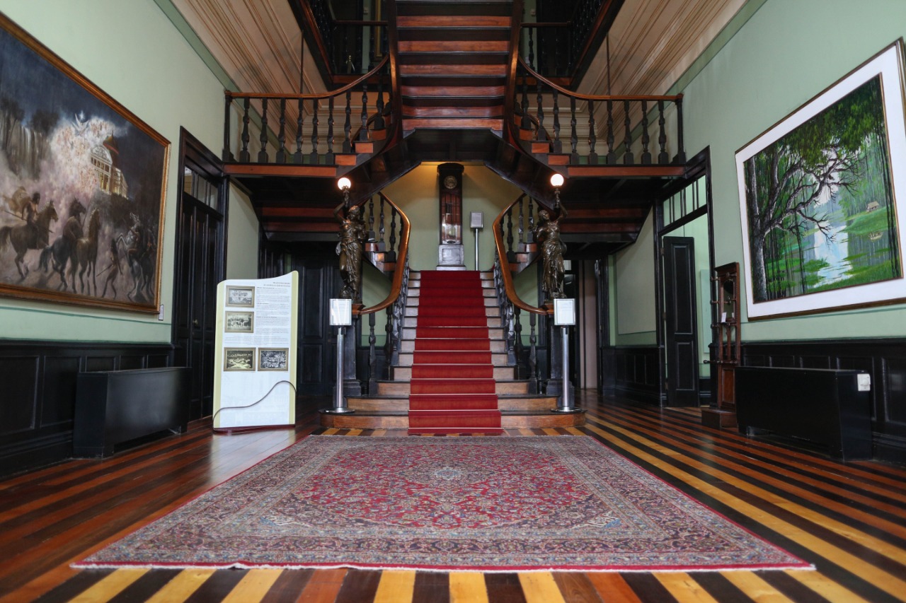 Palácio Rio Negro e Povos da Amazônia reabrem para visitação turística