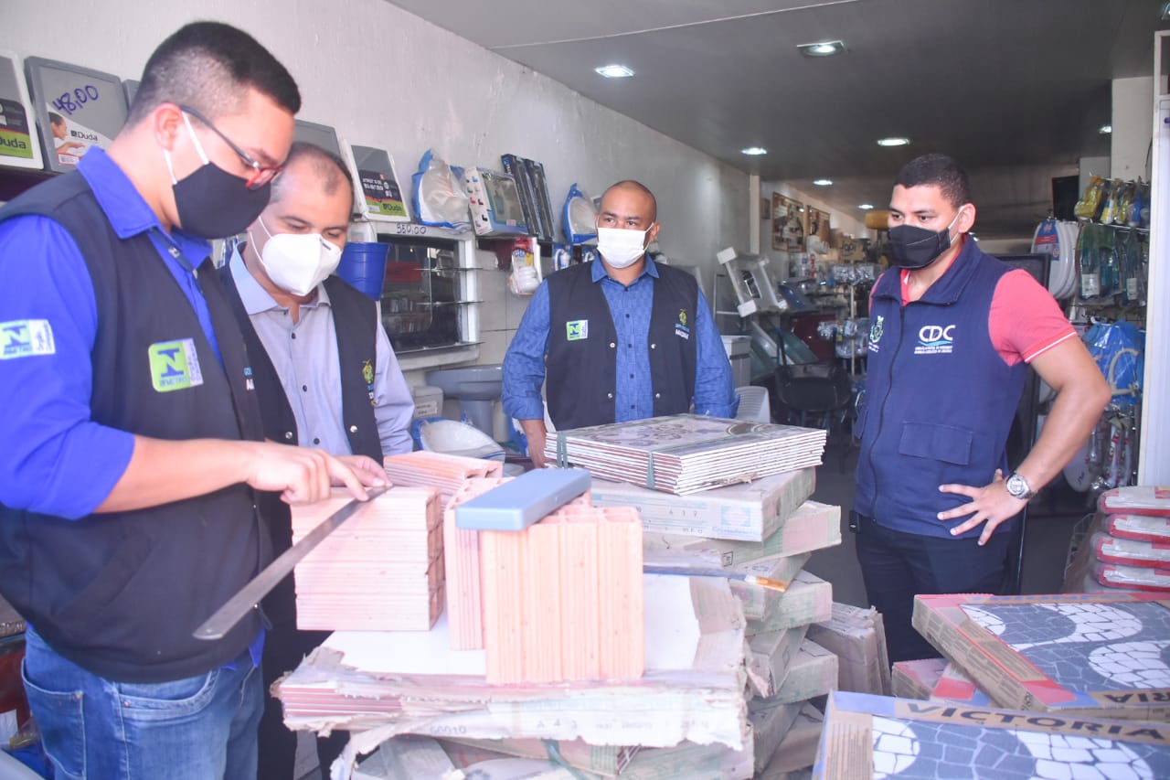 Sobrepreço do tijolo e cimento é flagrado em lojas de materiais de construção em Manaus