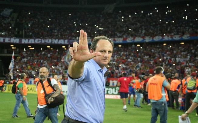 Rogério Ceni é cotado para substituir Jorge Jesus no Flamengo 
